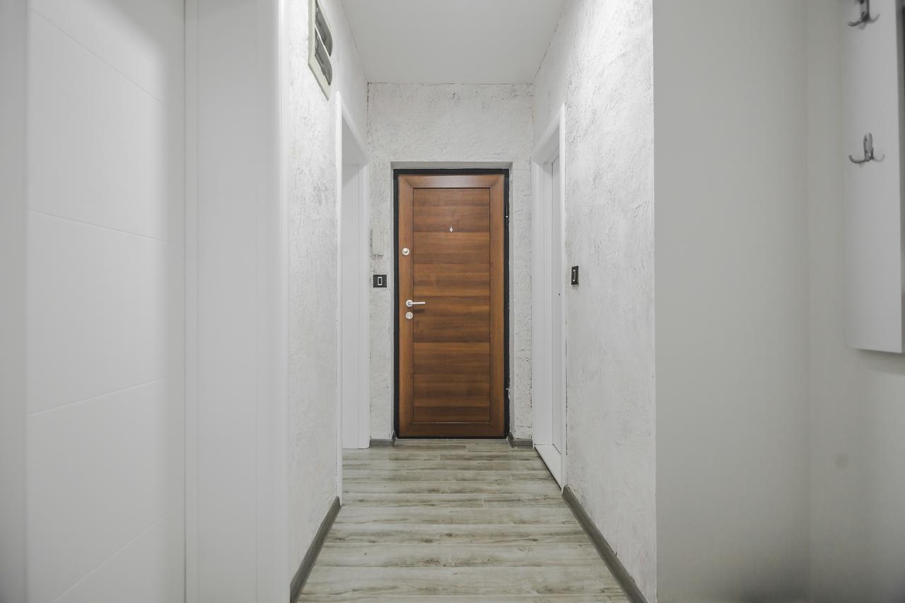 Kristal Apartmani アランジェロヴァツ エクステリア 写真